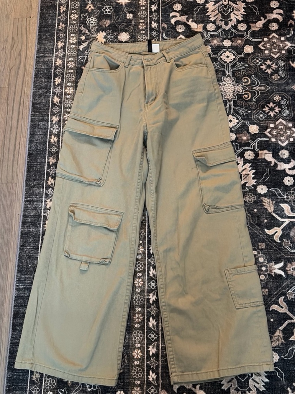 H&M Olive Cargo Pants with Multiple Flap Pockets